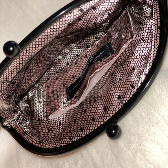 MAC Makeup Case - Picture 3 of 4